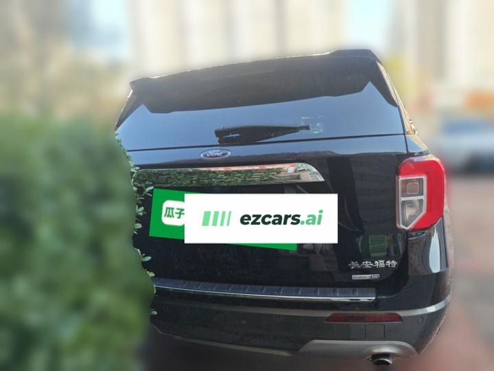 Explorer 2020 EcoBoost 285 AWD Titanium 6-Seater photo 5