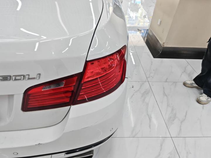 5 Series 2014 525Li Luxury Design Package photo 7