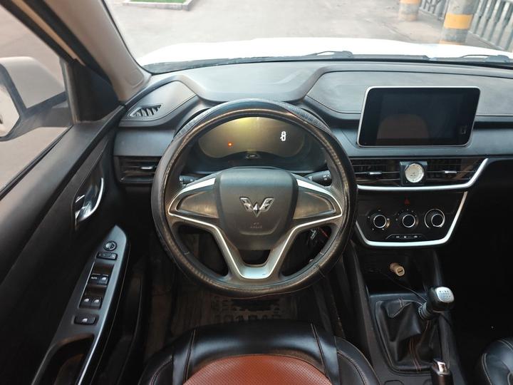 Wuling Hongguang S3 2018 1.5L MT Comfort China V photo 3