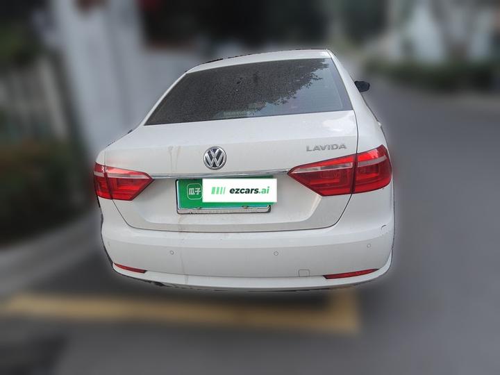 Lavida 2015 1.6L AT Comfort photo 5