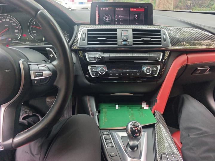 M4 2017 M4 2-Door Coupe photo 5