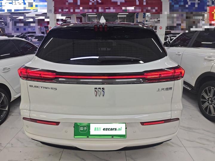 E5 2023 Standard Range photo 5