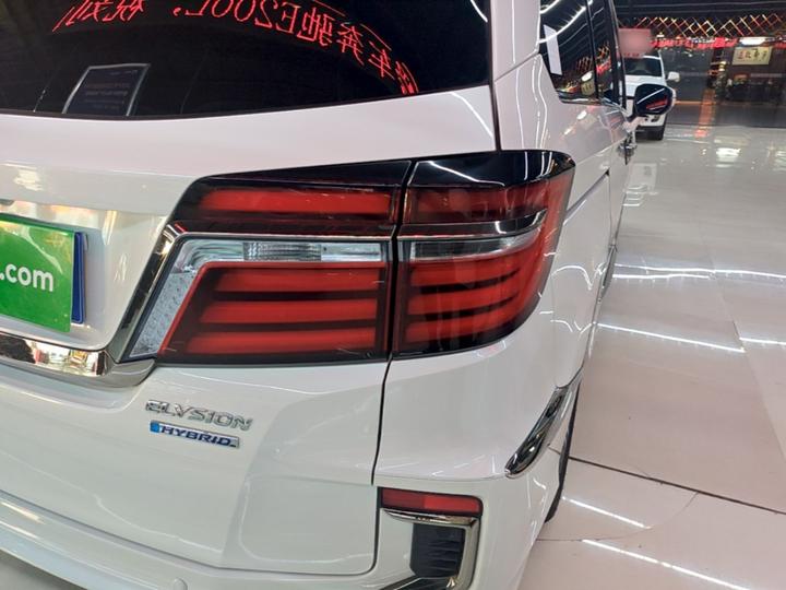 Elysion 2019 2.0L Hybrid Luxury photo 7