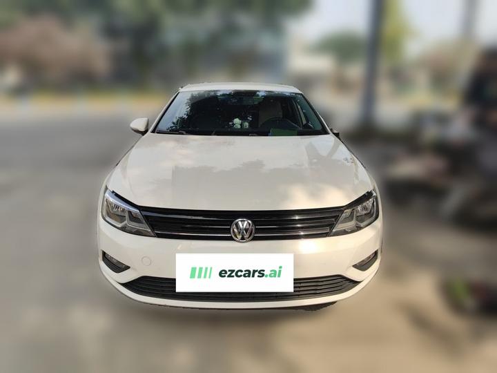 Lamando 2015 230TSI MT photo 2