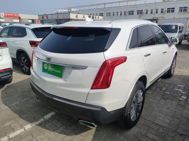 XT5 2016 25T Luxury photo 4