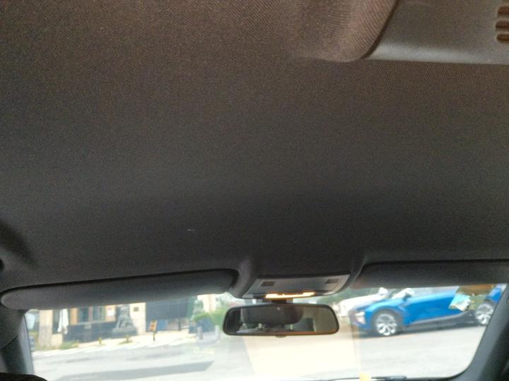 M3 2011 M3 2-Door photo 8