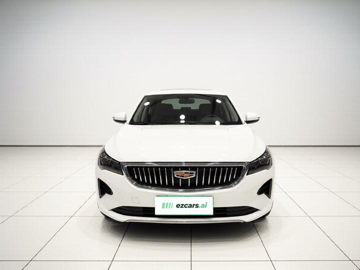 Emgrand 2023 4 Champion 1.5L CVT Luxury photo 2