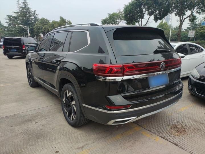 Teramont 2021 530 V6 AWD Luxury photo 4