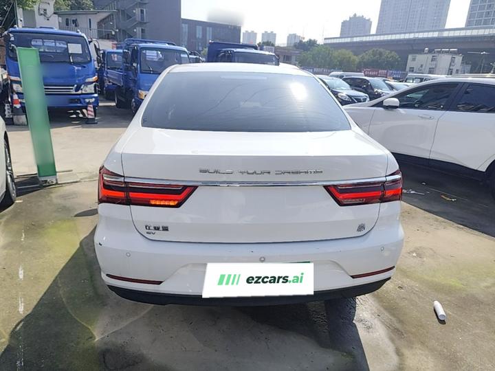 Qin EV 2021 Standard photo 3