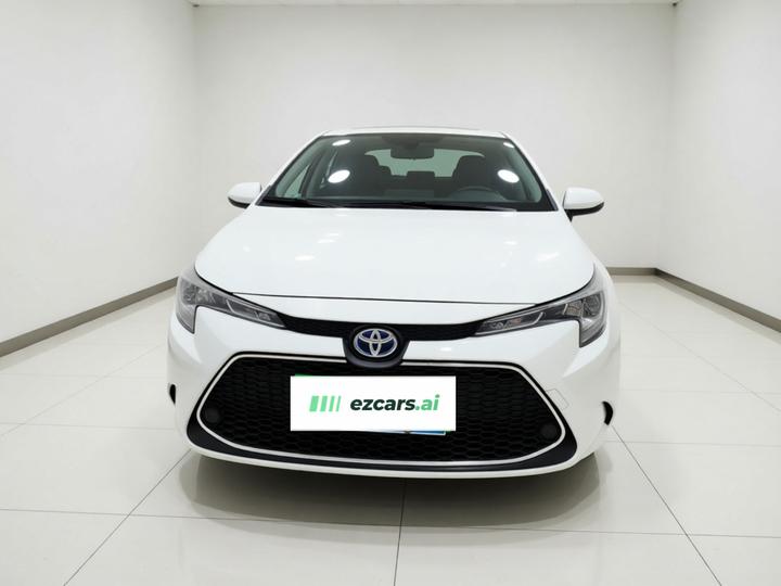Levin 2022 Hybrid 1.8H E-CVT Luxury photo 2
