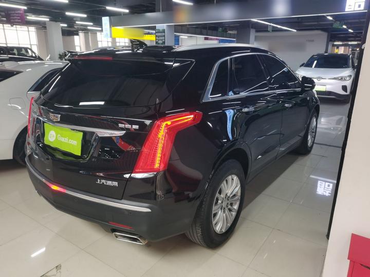 XT5 2018 28E AWD Tech photo 4