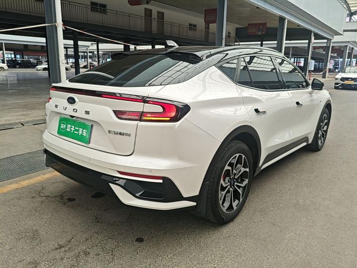 EVOS 2022 EcoBoost 245 Sport photo 4