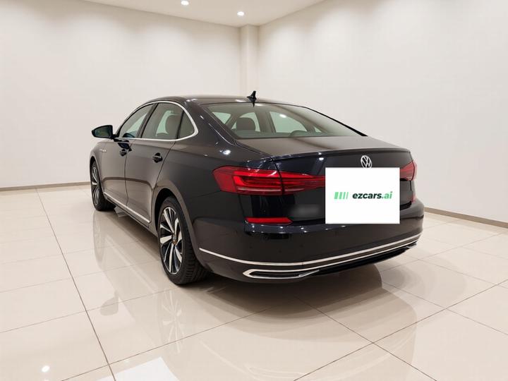 Passat 2024 380TSI photo 4