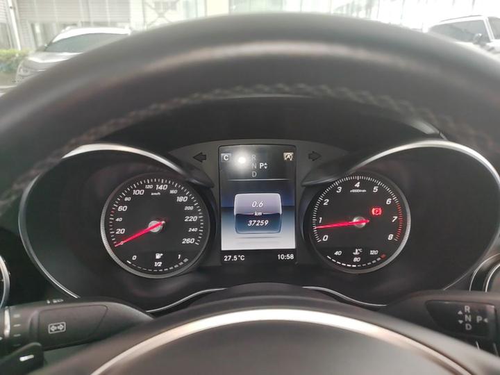 C-Class 2015 Facelift C 200 L Sport photo 7