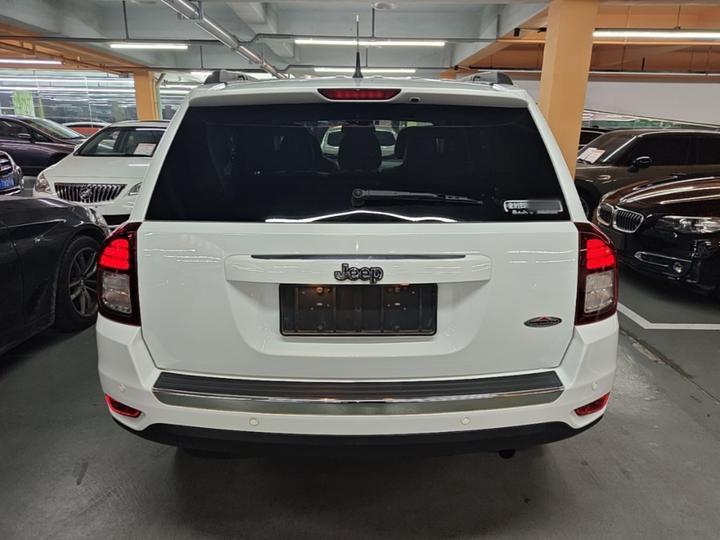 Compass Imported 2014 Facelift 2.4L AWD Comfort photo 5