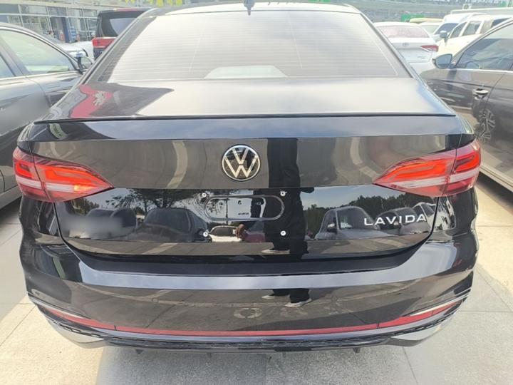 Lavida 2024 300TSI DSG photo 3