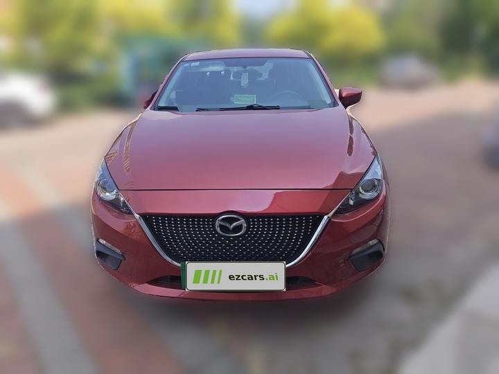 3 Axela 2014 Sedan 1.5L MT Comfort photo 2