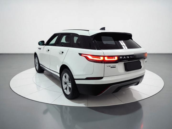 Range Rover Velar P300 S photo 4