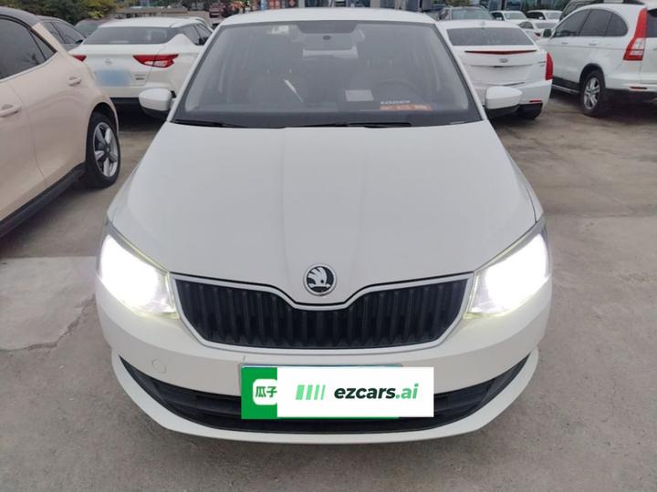 Fabia 2017 1.4L AT photo 2