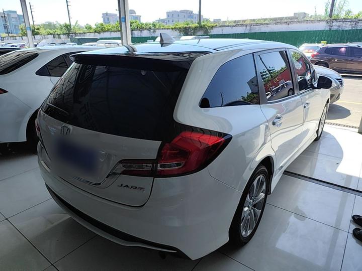 Jade 2017 1.8L AT Classic 5-Seater photo 4