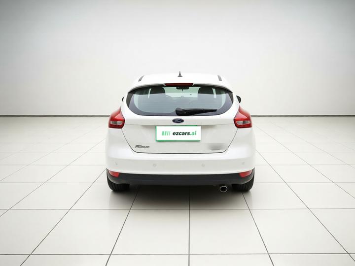 Focus 2015 Hatchback EcoBoost 180 AT Elite photo 5
