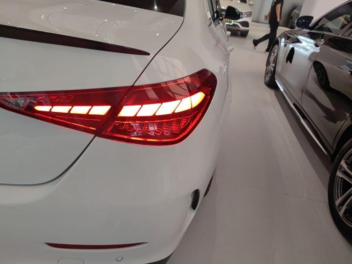 C-Class 2025 Facelift C 260 L Sport photo 7