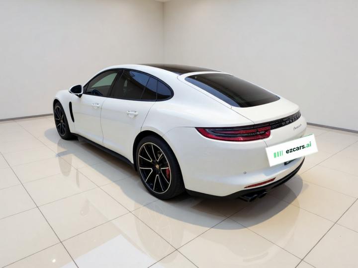 2017 Panamera 3.0T photo 4