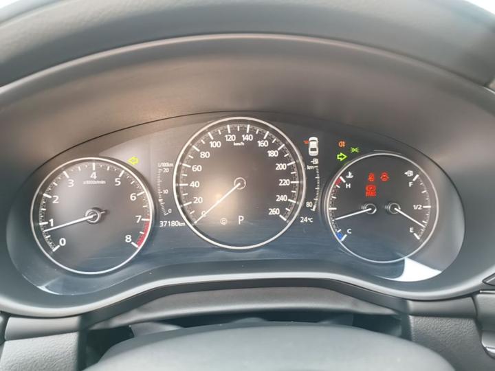 3 Axela 2023 2.0L AT photo 7