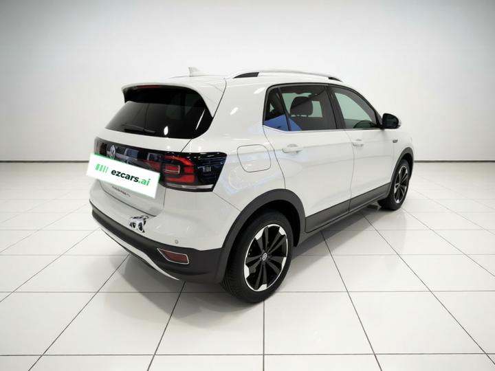 2020 1.5L AT photo 6