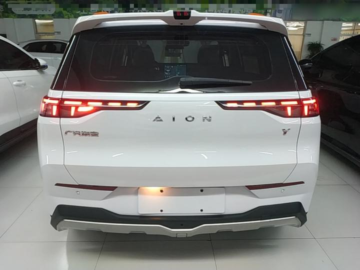 AION Y 2021 70 Tech photo 5