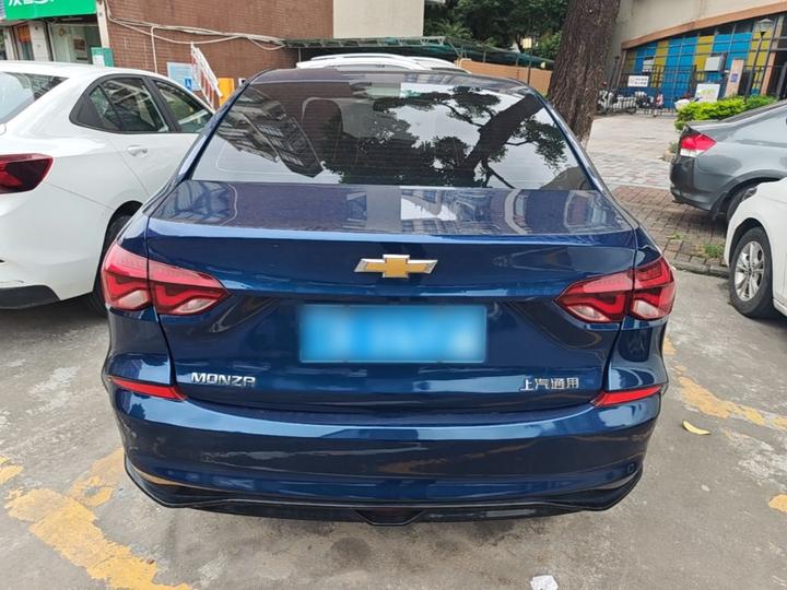 Cruze 2023 1.5L DCT photo 3