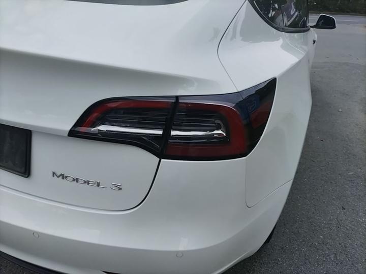 Model 3 2022 RWD photo 7