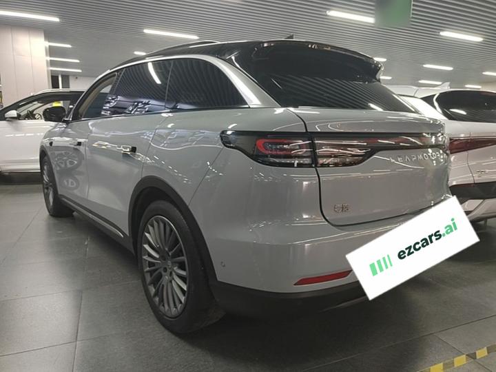 Leapmotor C11 2024 EV 580 Exclusive photo 4