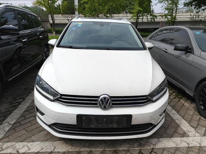 Golf 2016 230TSI AT Progressive photo 2
