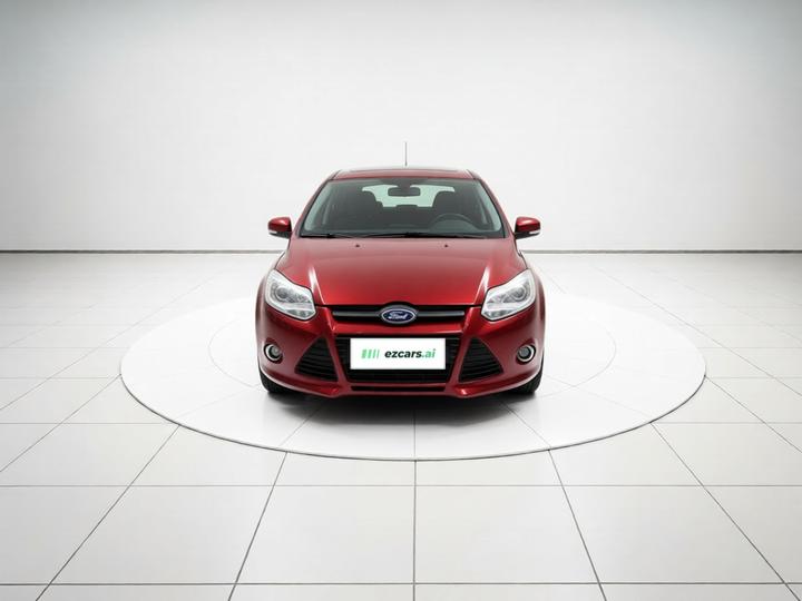 Focus 2012 Hatchback 1.6L AT photo 2