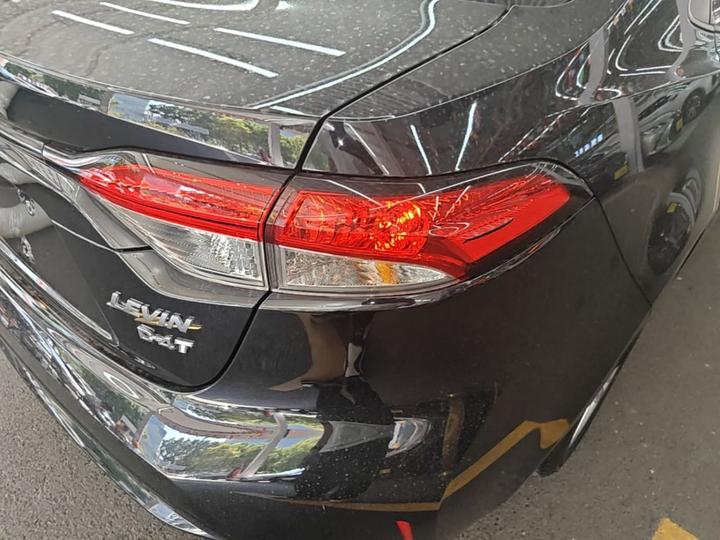 Levin 2019 185T CVT Luxury China VI photo 7