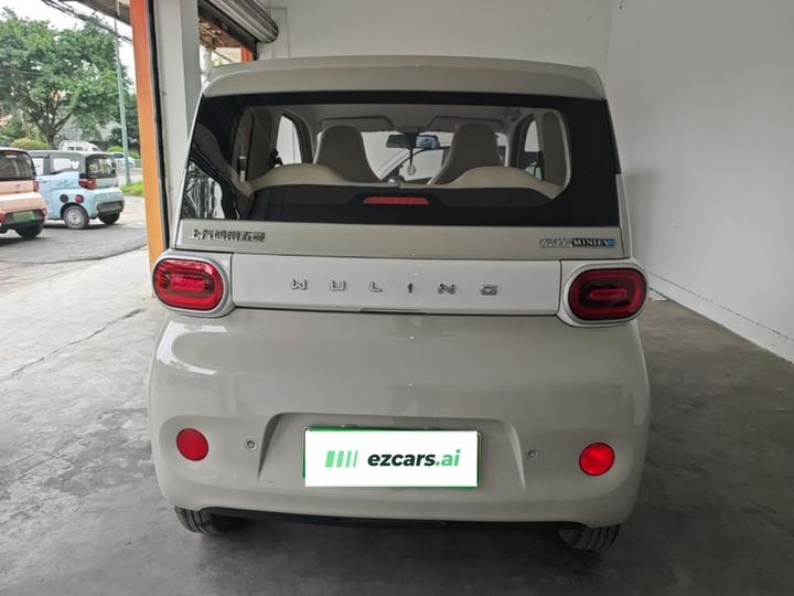 Hongguang MINIEV 2024 3rd Gen 215km photo 5