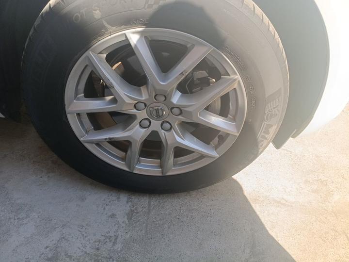 XC60 2019 T5 AWD China V photo 8