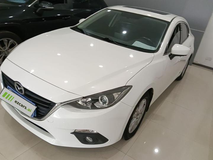 3 Axela 2016 Sedan 1.5L AT Luxury