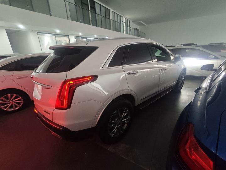 XT5 2020 28T Luxury photo 6