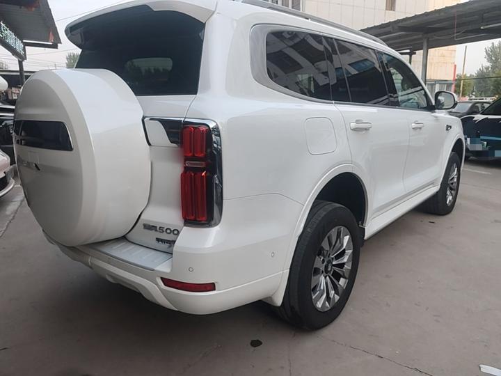 500 EV 2026 Hi4-T Smart photo 4