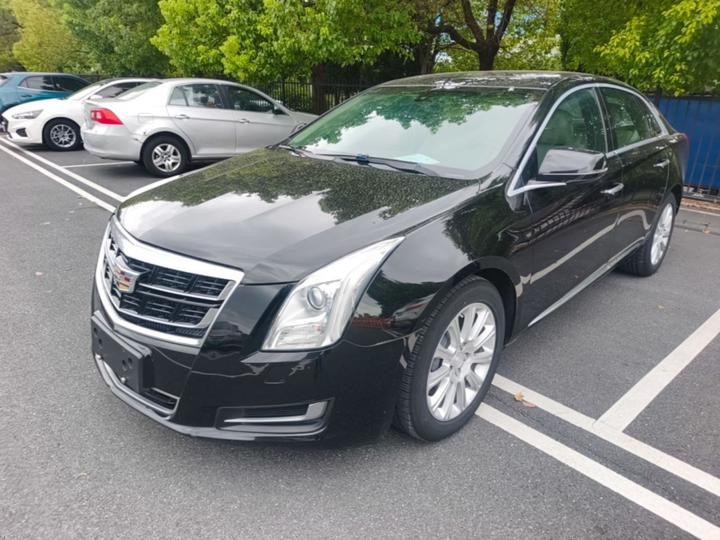 XTS 2016 28T Tech