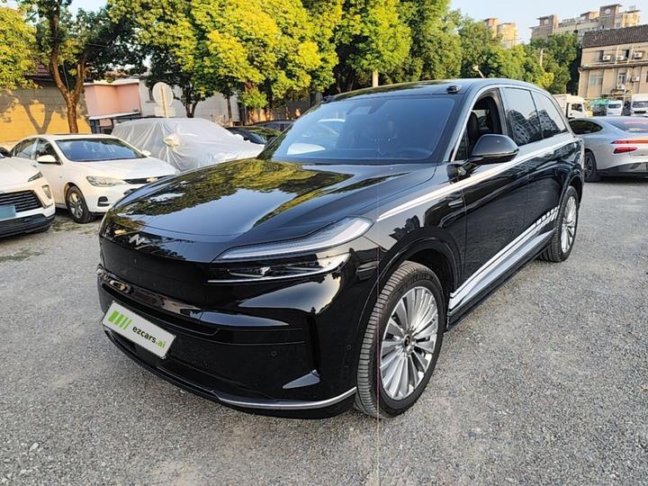 L90 2025 Ultra 6-Seater 85