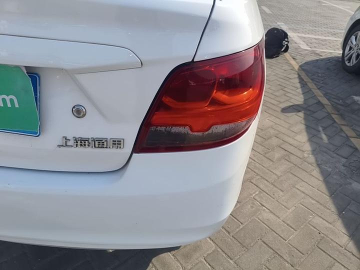 2015 3 1.3L AMT Li Auto photo 7