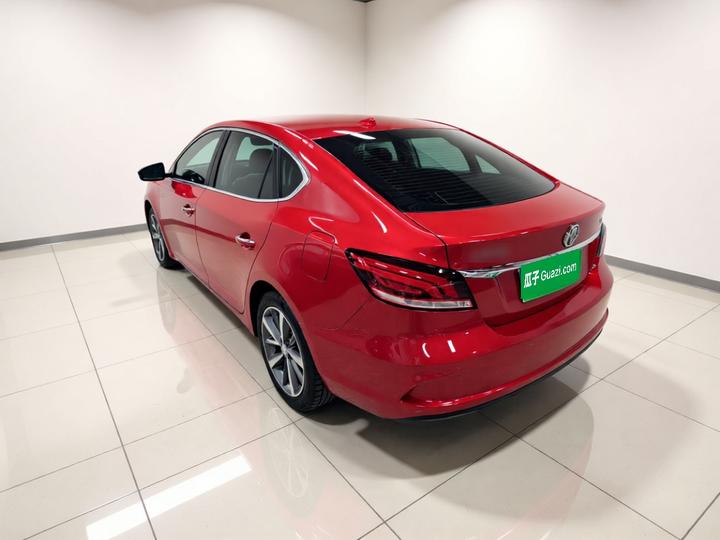 MG6 2019 20T AT Sport photo 4
