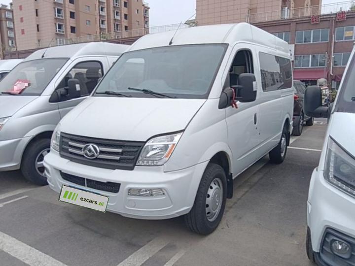 MAXUS V80 2023 2.0T MT Classic Short Wheelbase 5/6-Seater