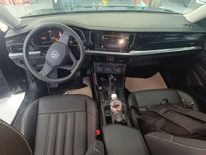 Passat 2023 280TSI Business photo 5