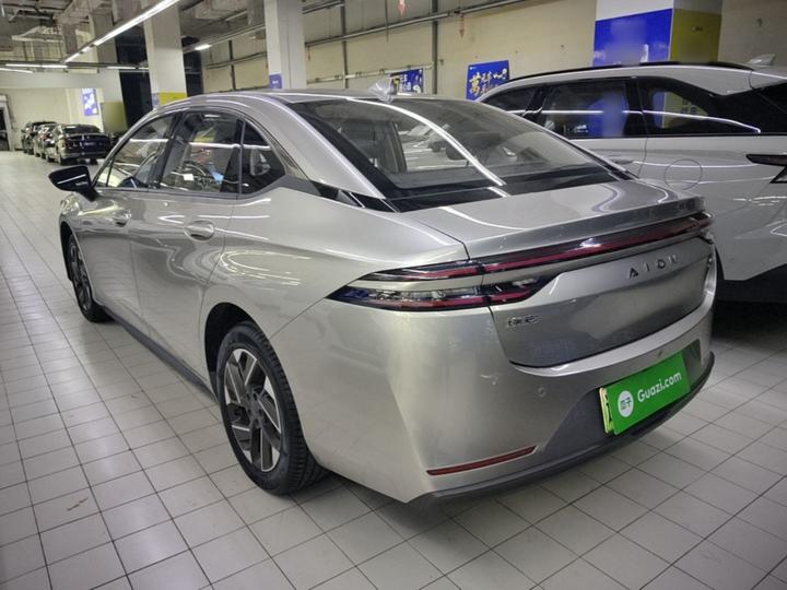 AION S Plus 2026 Luxury photo 4