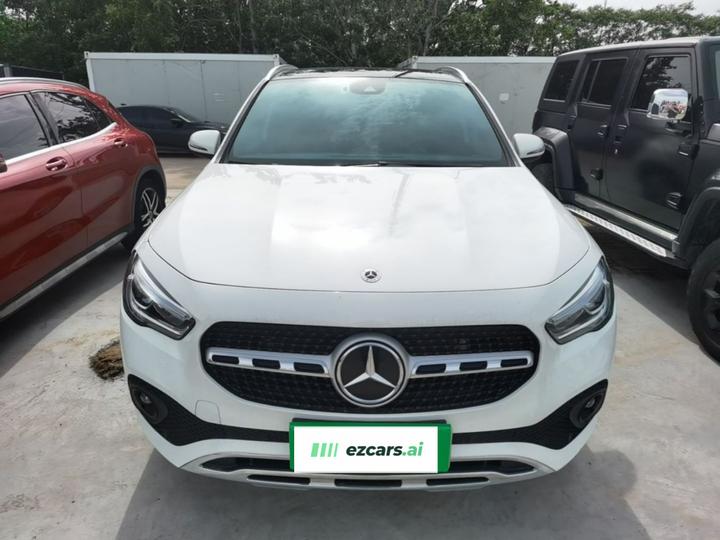 GLA 2022 Facelift GLA 200 photo 2