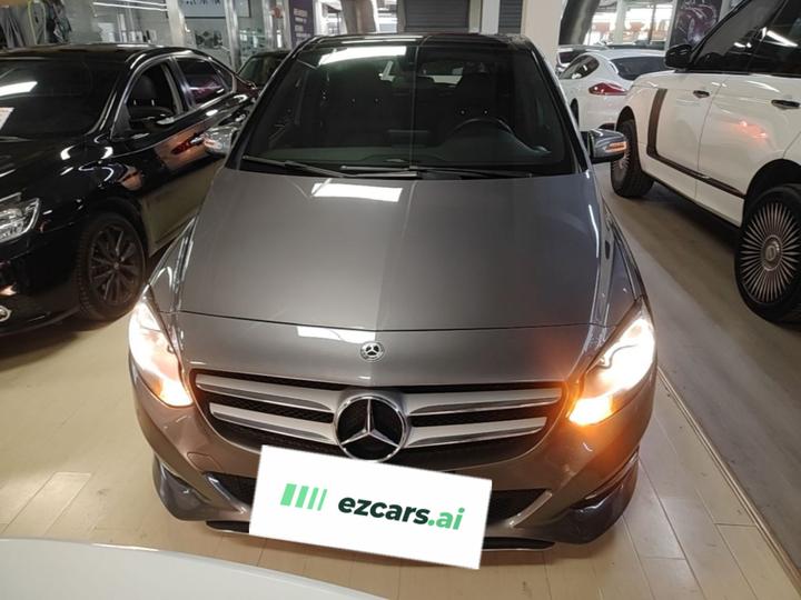 B-Class 2017 B 200 Dynamic photo 2